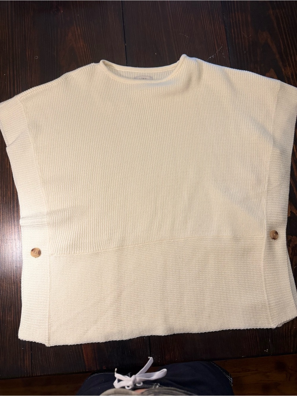 Cream Short-Sleeve Knit Sweater with Side Button Detail- versatile and size xs/s
